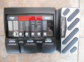 DigiTech RP355 Modeling Guitar Processor and USB Recording Interface