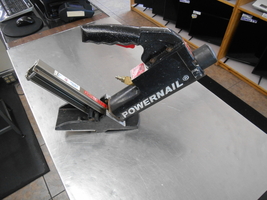 powernail 445 Pneumatic 16-Gauge Hardwood Flooring Cleat Nailer