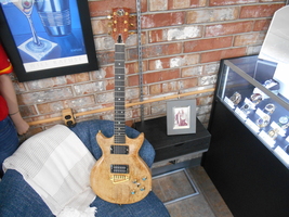 Custom Natural Wood Electric Guitar
