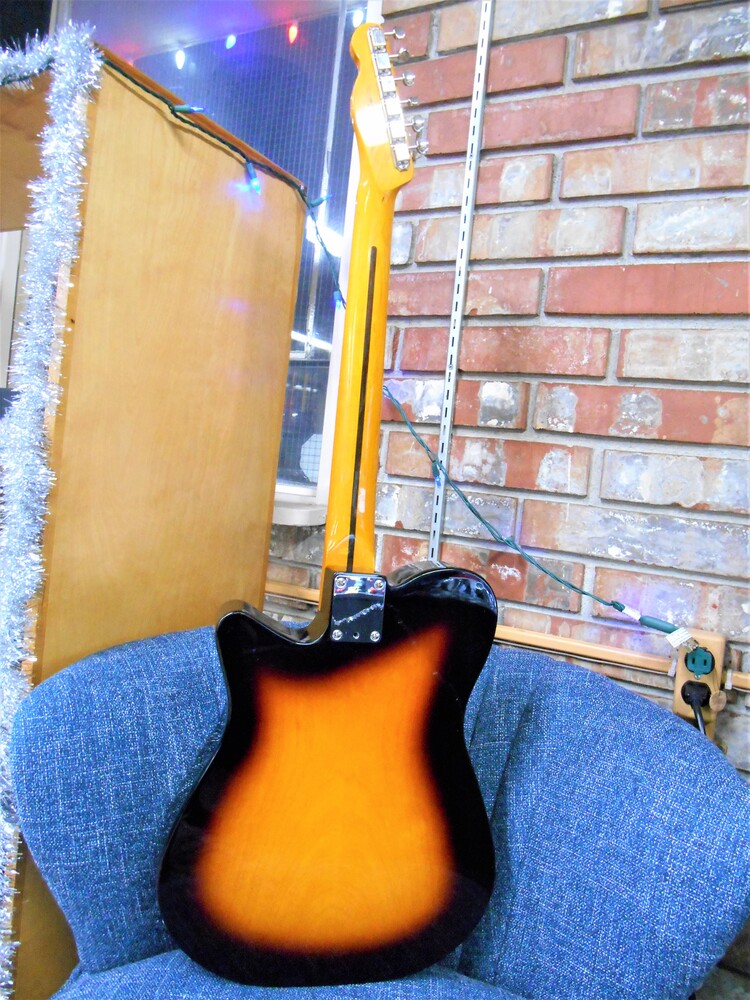 Fender 2-Tone Reso-Tele 2014