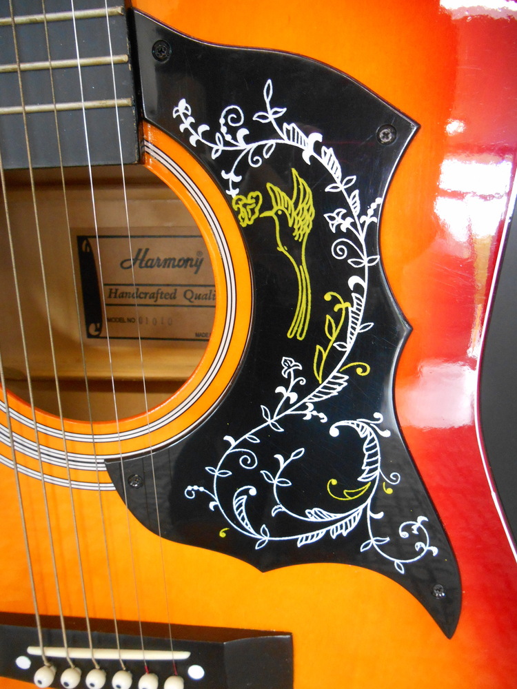 Harmony 01010 Hummingbird Acoustic Guitar