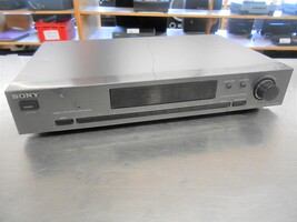 Sony ST-JX521 AM/FM Digital Stereo Tuner