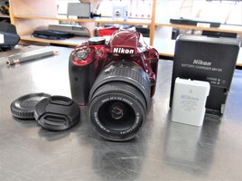Nikon D3300 24.2 MP CMOS Digital SLR w/ NIKKOR 18-55mm f/3.5-5.6G VR II Lens