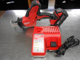 Milwaukee M18 18v Cordless Hackzall Reciprocating Saw XC3.0 Battery & Charger