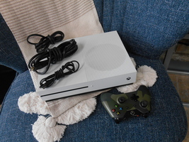 Microsoft Xbox One S 1 TBHD