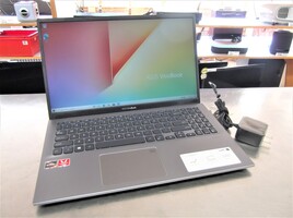 ASUS Vivobook 15 F512D Laptop