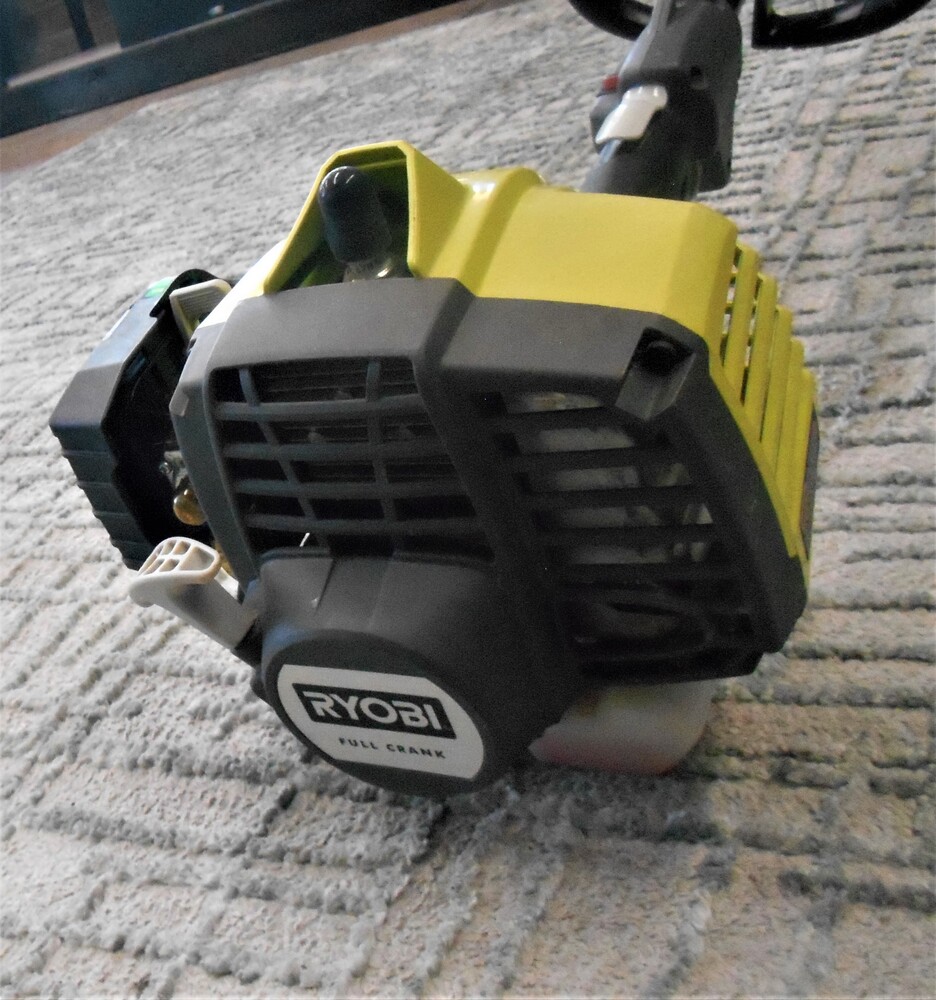 Ryobi 2-Cycle 25cc Gas Curved Shaft Weed Eater