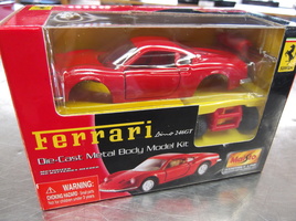 Maisto Ferrari Dino 246GT Die-Cast Metal Body Model Kit 1:43