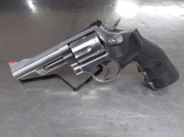 Smith & Wesson 66-4 4in Stainless 6-Shot .357 Revolver S&W