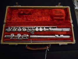 Artley Elkhart Vintage Student Flute in case