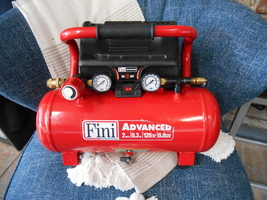 Fini Advanced 2-Gallon 125 PSI Portable Electric Air Compressor