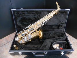 Jupiter JAS-669 Alto Student Saxophone