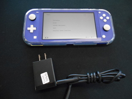 Nintendo Switch Lite w/ clear case & charger - Blue