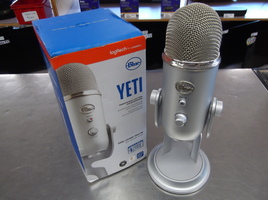 Blue Yeti USB Microphone for PC, Mac, Gaming, Recording, Streaming, Podcasting