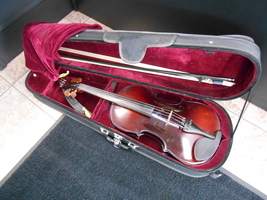 Reproduction of Antonius Stradivarius Cremonensis Facibat anno 1714 16" Viola 