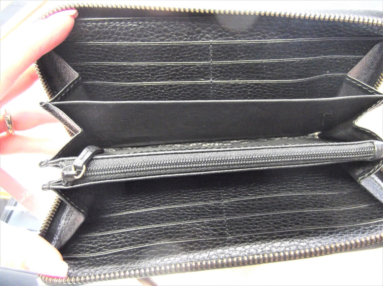 Gucci Marmount Butterfly Zip Around Wallet - Black