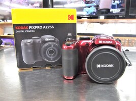 KODAK PIXPRO AZ255 16MP DIGITAL CAMERA