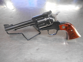 Ruger New Model Super Blackhawk 44 Magnum 5.5in Blued Revolver 6Rds