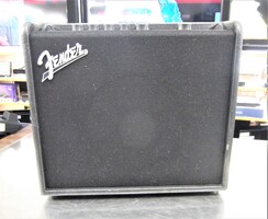 Fender Mustang LT25 25-Watt Combo Amp