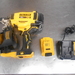 DEWALT 20V MAX 15-Degree Electric Cordless Roofing Nailer W/ battery and charger