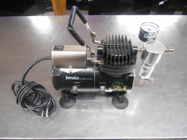 IWATA Studio Series Sprint Jet Single Piston Compressor