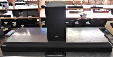 SAMSUNG HW-R450 SOUND BAR W/ SUB & REMOTE