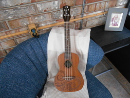 Luna Tattoo Concert Ukulele Mahogany UKE TC MAH