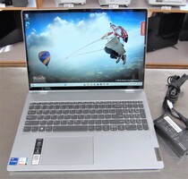 Lenovo IdeaPad Flex 5 16IAU7 Intel Core i7 - 1255U Win 11 8 GB RAM - 512 GB SSD