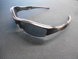 OAKLEY Flak Jacket 1.0 Black Iridium Sunglasses