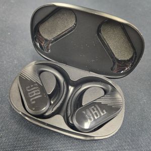 JBL Endurance Peak 3 Dust and Waterproof True Wireless Active Earbuds 