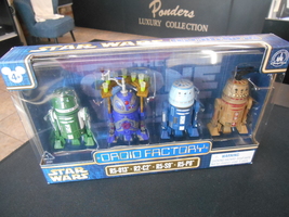 NEW - Disney Figurine Set - Star Wars - Droid Factory THE CLONE WARS