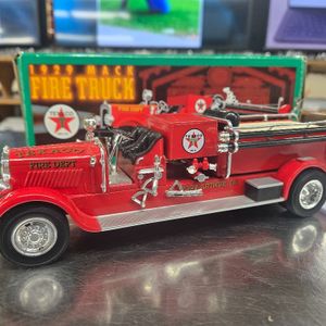 Texaco 1929 Mack Fire Truck Collector Series 15 Die-Cast Piggy Bank